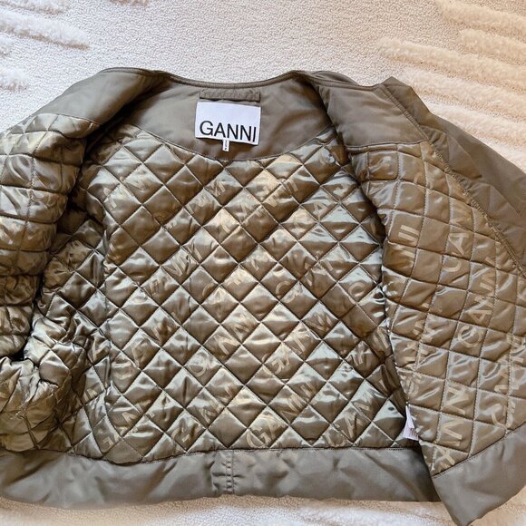 GANNI Cropped Oversized Puffer Jacket Kalamata Olive Green Size 34/ US 2 - Picture 8 of 11